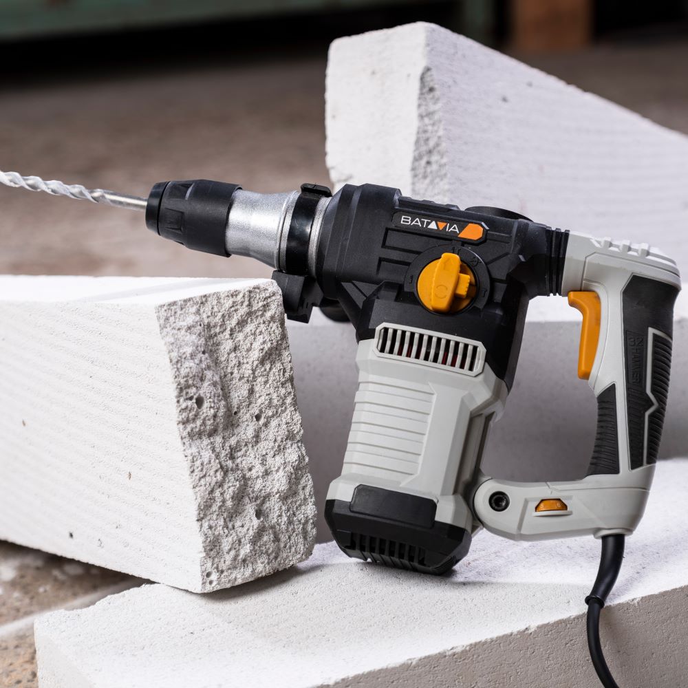 Batavia 1500W hammer drill